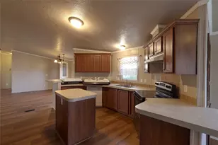 8344 FM697, Whitewright, TX 75491 - Photo 9