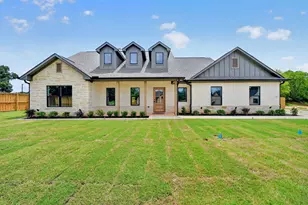 301 Grace Ln, Athens, TX 75751 - Photo 3