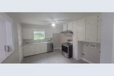 716 N Cummings Drive, Alvarado, TX 76009 - Photo 1