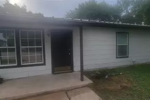 716 N Cummings Dr, Alvarado, TX 76009 - Photo 3