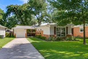 2627 W 10th St, Dallas, TX 75211 - Photo 3