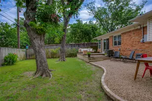 2627 W 10th St, Dallas, TX 75211 - Photo 31