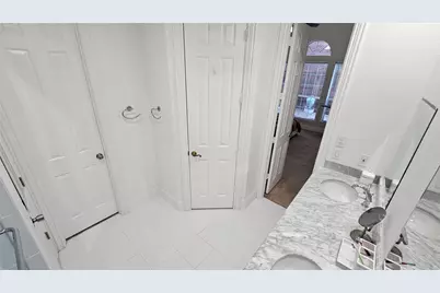 8207 Persimmon Street, Irving, TX 75063 - Photo 21