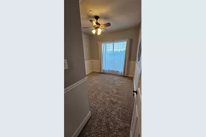 8207 Persimmon Street, Irving, TX 75063 - Photo 13