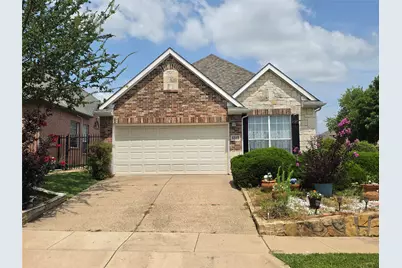 8207 Persimmon Street, Irving, TX 75063 - Photo 1