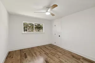 7122 Winedale Dr, Dallas, TX 75231 - Photo 29