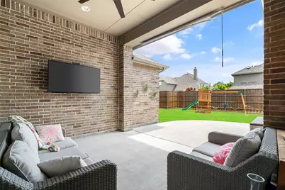 7813 Fallbrook Drive, Sachse, TX 75048 - Photo 3