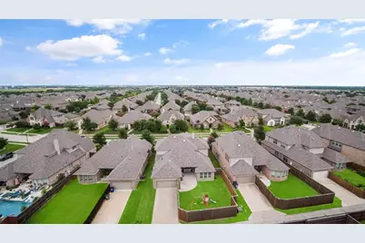 7813 Fallbrook Drive, Sachse, TX 75048 - Photo 39