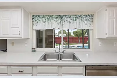 2821 High Plateau Drive, Garland, TX 75044 - Photo 5