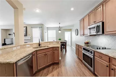 2413 Aberdeen Avenue, McKinney, TX 75072 - Photo 5