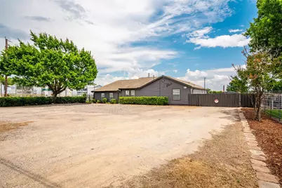 401 W Simonds Road, Seagoville, TX 75159 - Photo 3