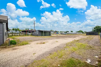 401 W Simonds Road, Seagoville, TX 75159 - Photo 11