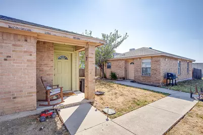 121 Cambridge Drive, Saginaw, TX 76179 - Photo 1