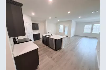 13140 N Haven Way, Providence Village, TX 76227 - Photo 5