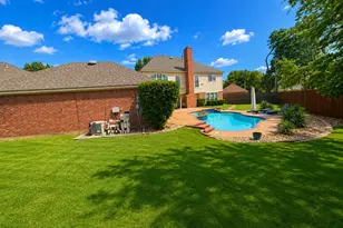 8533 Castle Creek Rd, North Richland Hills, TX 76182 - Photo 19