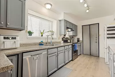 106 E Apollo Road, Garland, TX 75040 - Photo 23
