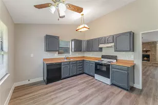 420 Whitney St, Cedar Hill, TX 75104 - Photo 9
