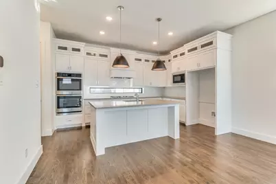 800 War Admiral Drive, Rowlett, TX 75088 - Photo 5