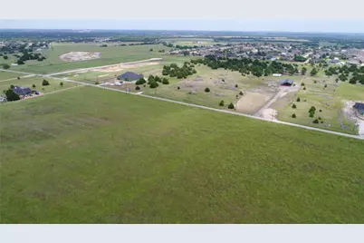 1321 Jewel Court, Waxahachie, TX 75165 - Photo 9