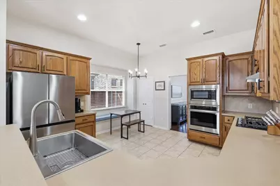 4604 Farringdon Lane, McKinney, TX 75070 - Photo 3