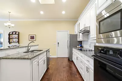 1000 Murl Drive, Irving, TX 75062 - Photo 15