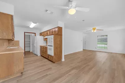 1205 Fairhaven Drive, Mansfield, TX 76063 - Photo 5