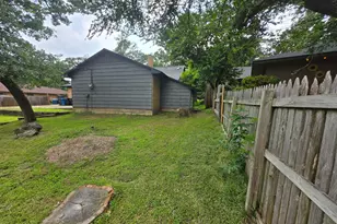 606 Queens Rd, Denison, TX 75020 - Photo 33