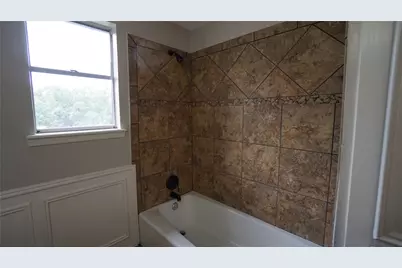 606 Queens Road, Denison, TX 75020 - Photo 23
