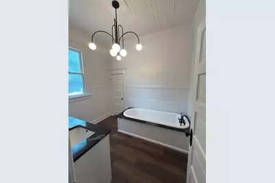 402 E Navasota Street, Groesbeck, TX 76642 - Photo 7