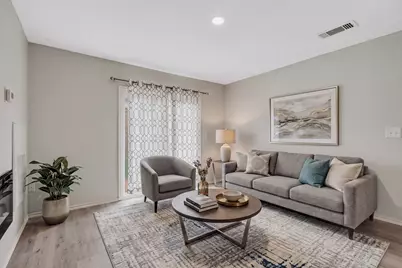 734 W Collins Street, Denton, TX 76201 - Photo 5