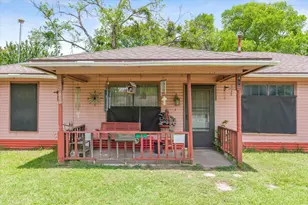 410 W Pine St, Edgewood, TX 75117 - Photo 7