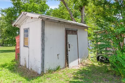 410 W Pine Street, Edgewood, TX 75117 - Photo 25