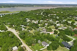 4414 Apple Tree Ct, Granbury, TX 76048 - Photo 37