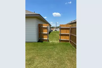 7200 Canadian, China Spring, TX 76633 - Photo 5