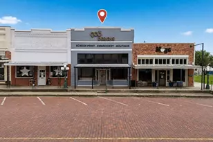 1121 Main St, Commerce, TX 75428 - Photo 1