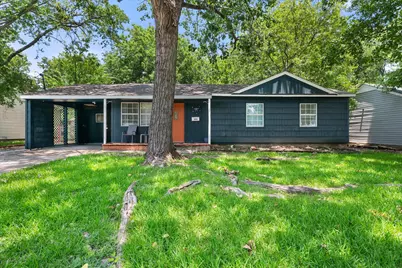 555 W Main Street, Lancaster, TX 75146 - Photo 1