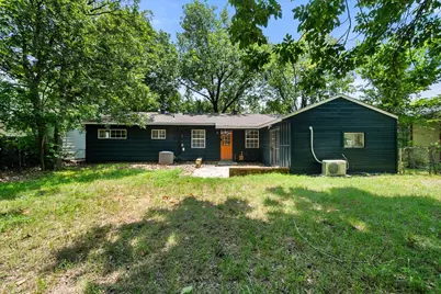 555 W Main Street, Lancaster, TX 75146 - Photo 15