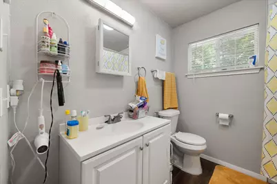 555 W Main Street, Lancaster, TX 75146 - Photo 11
