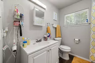 555 W Main St, Lancaster, TX 75146 - Photo 11