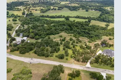 115 Pecan Grove Drive, Boyd, TX 76023 - Photo 3