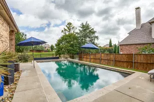 301 Foxcroft Ln, Keller, TX 76248 - Photo 33