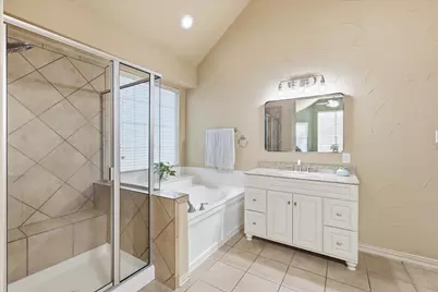 3604 Veronica Drive, Flower Mound, TX 75022 - Photo 3