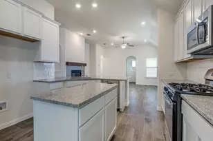 4322 Cibolo Crk Trl, Celina, TX 75078 - Photo 3