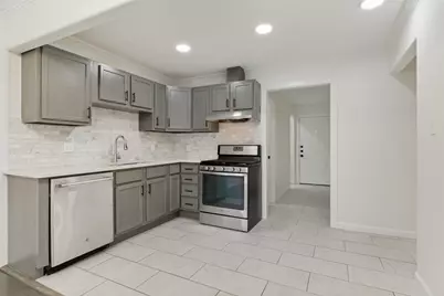 6502 Howard Avenue, Dallas, TX 75227 - Photo 5