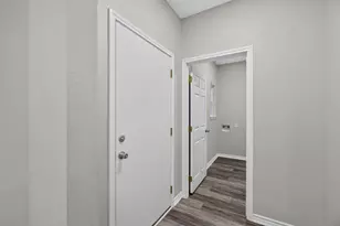107 Smith St, Hillsboro, TX 76645 - Photo 9