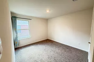 812 Honey Maple St, Princeton, TX 75407 - Photo 5