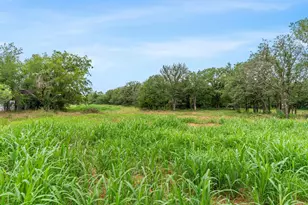 709 Co Rd 3355, Paradise, TX 76023 - Photo 1