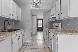 1105 Joshua Tree Dr, Plano, TX 75023 - Photo 9