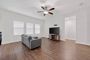 705 Pearl Way, Arlington, TX 76002 - Photo 5
