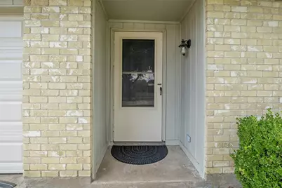 2223 Lockwood Drive, Carrollton, TX 75007 - Photo 33